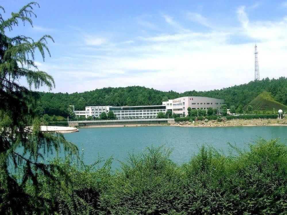 Dolton Resort Tongshenghu Changsha Bagian luar foto